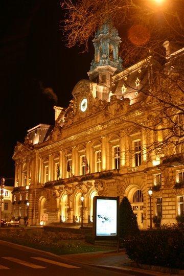 La Touraine Romantique Tours Exterior foto