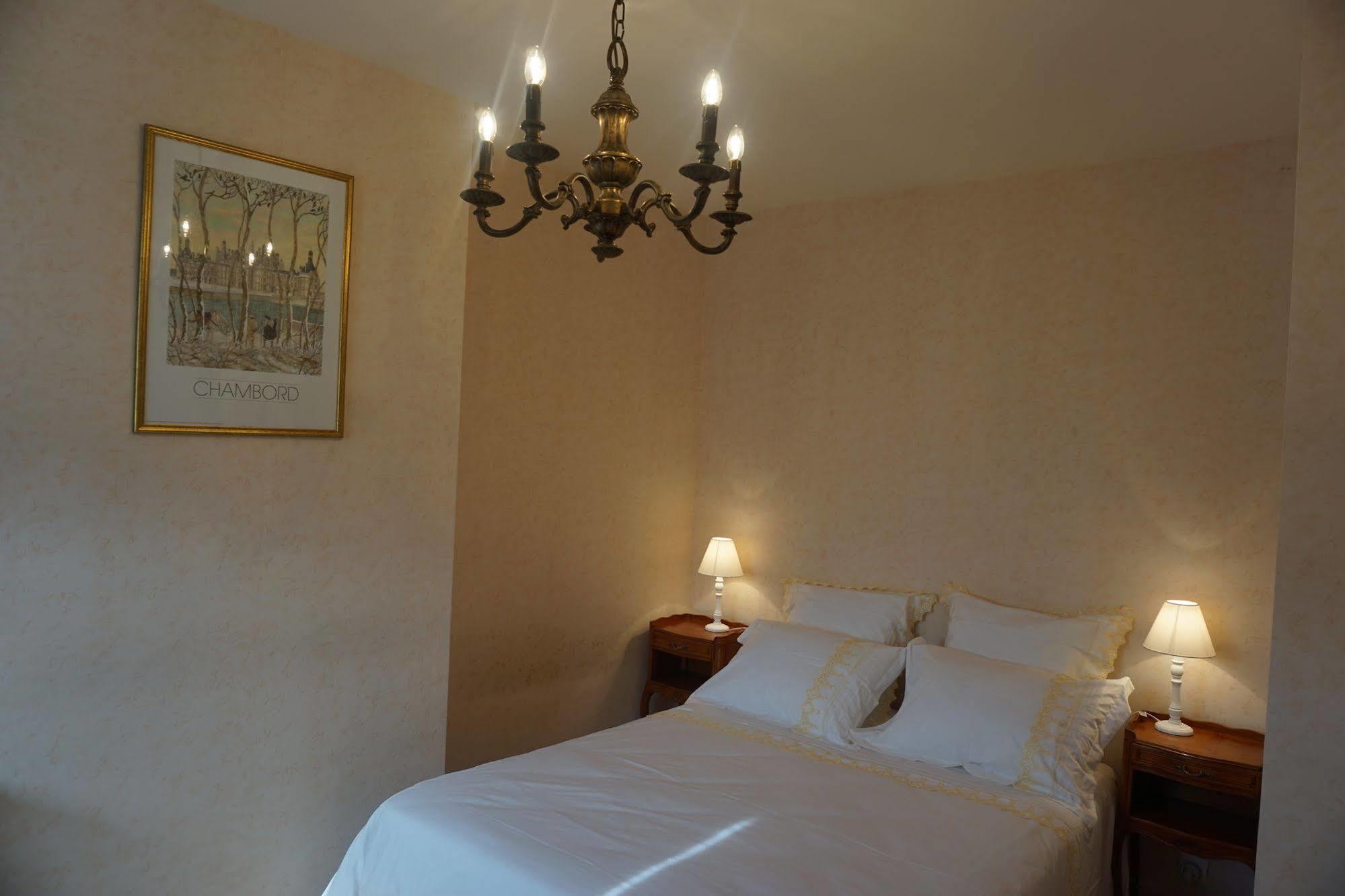 La Touraine Romantique Tours Exterior foto
